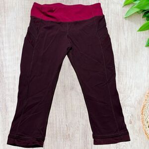 Lululemon Women's Size 6‎ Bordeaux Drama Bumble Berry Illumina Crop